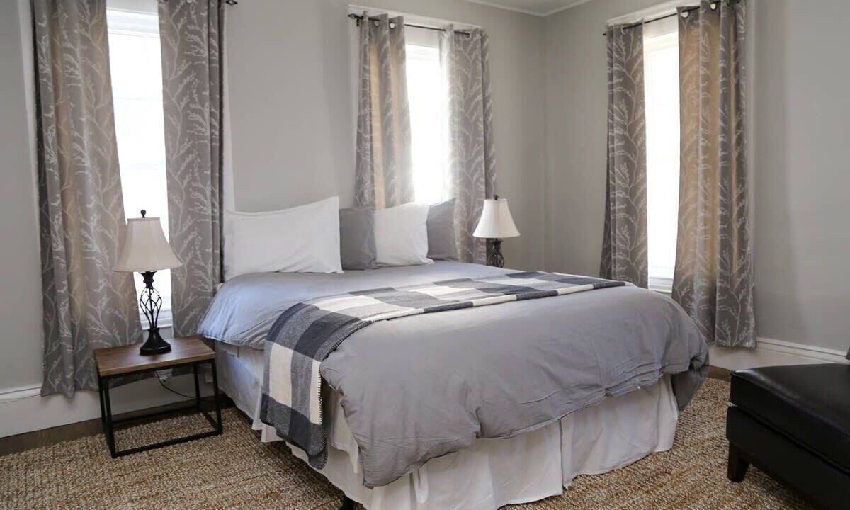 Photo of Bedroom in Wolfeboro