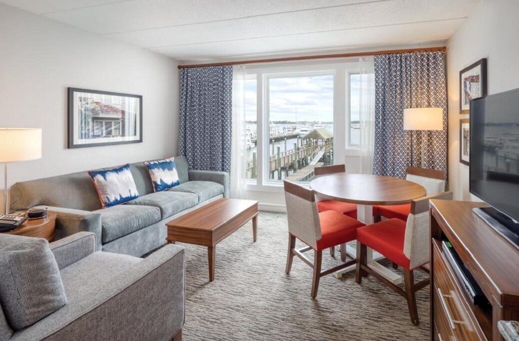 Photo of Livingroom in Yachting Village