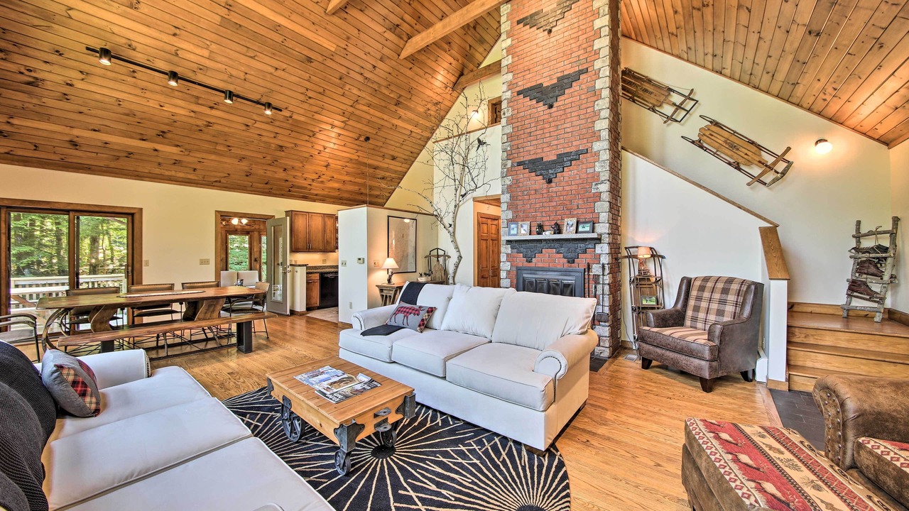 Photo of Livingroom in South Casco