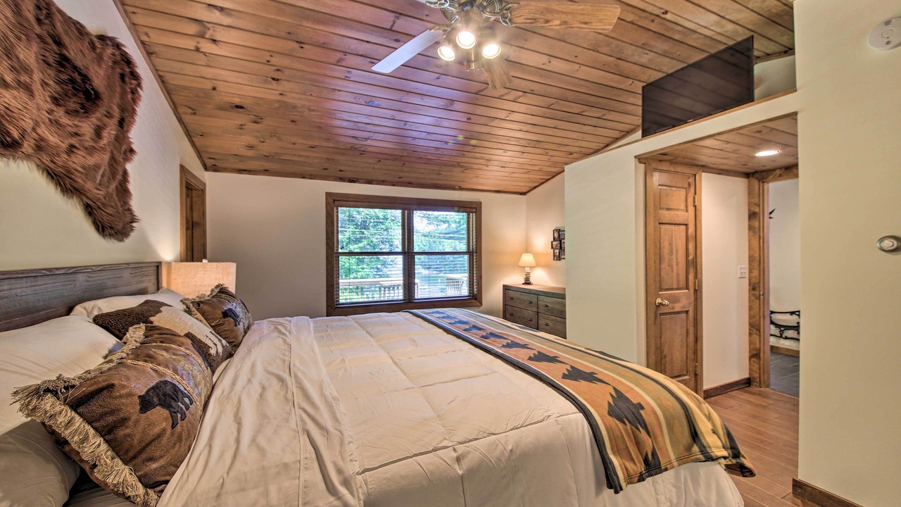 Photo of Bedroom in South Casco