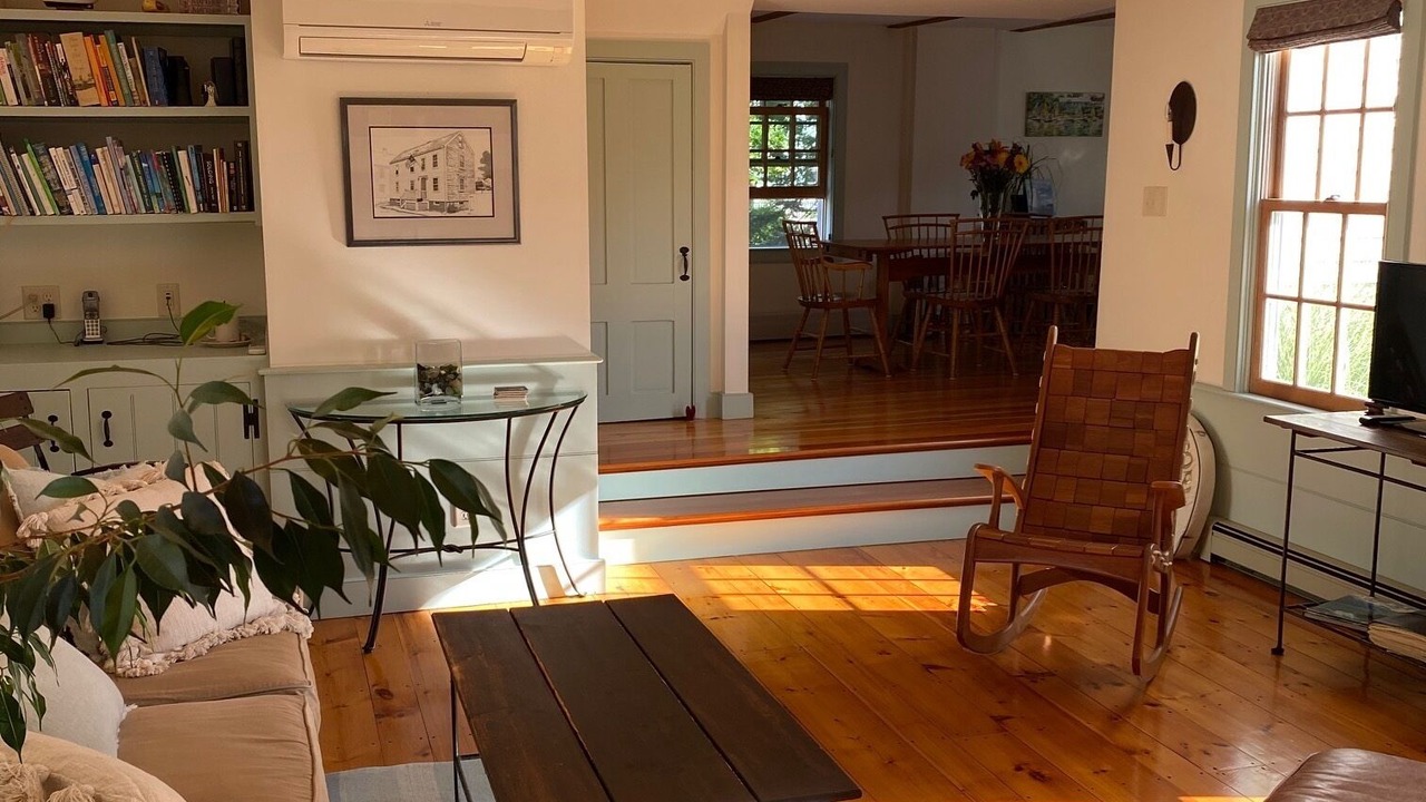 Photo of Livingroom in Portsmouth