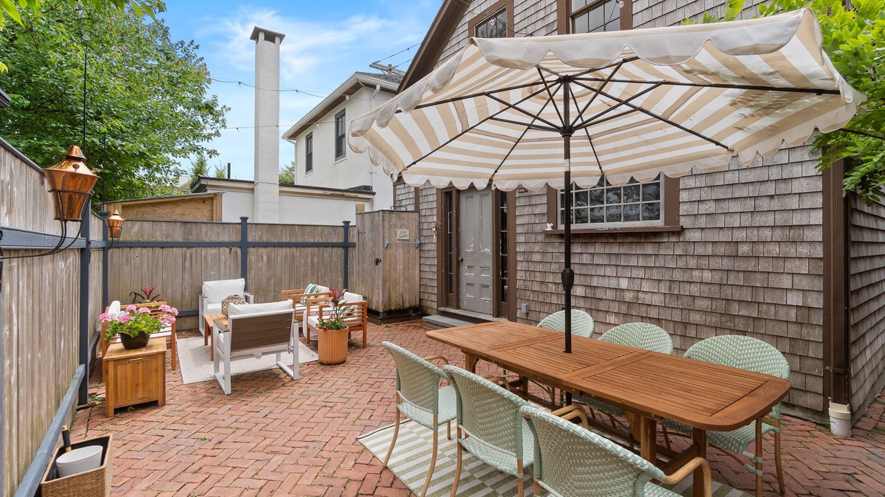 Photo of Outdoor in Newport