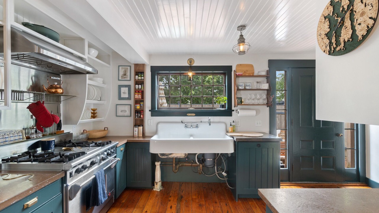 Photo of Kitchen in Newport