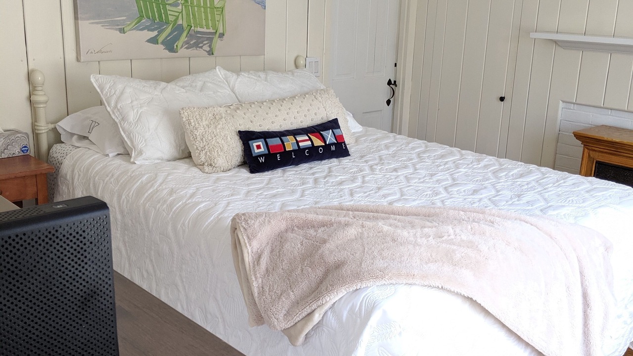 Photo of Bedroom in Centerville
