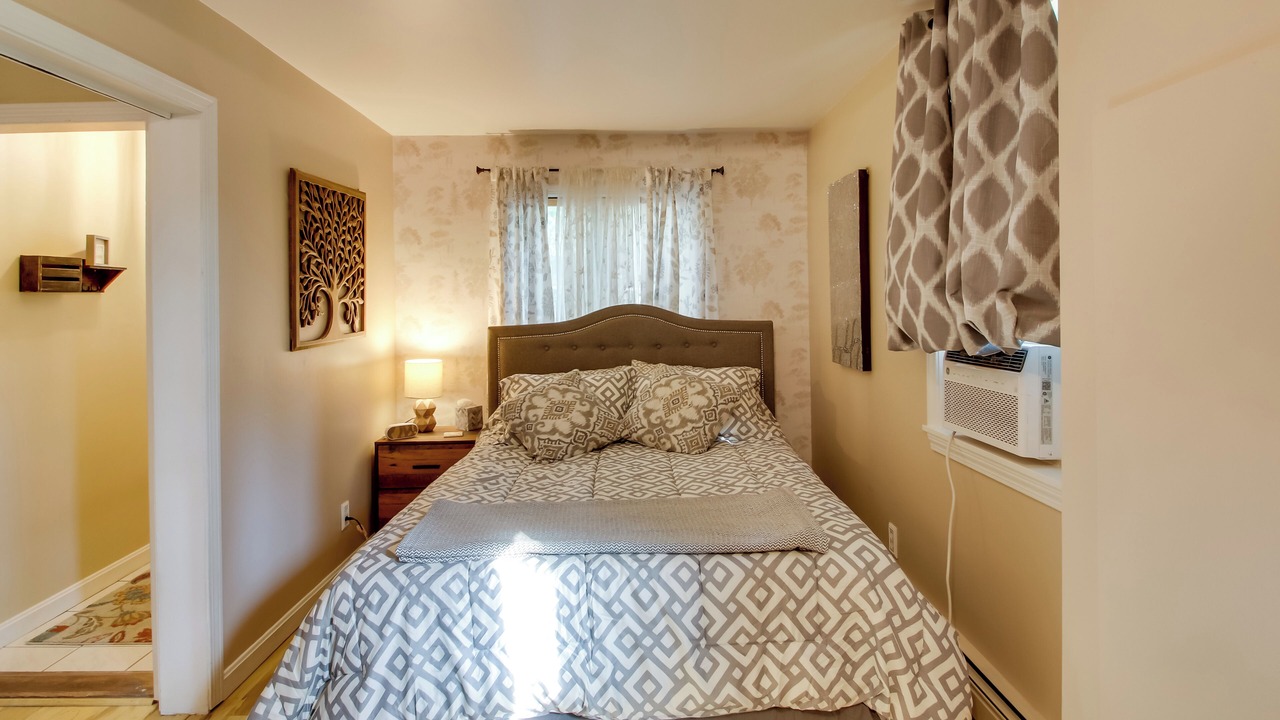 Photo of Bedroom in West Buxton