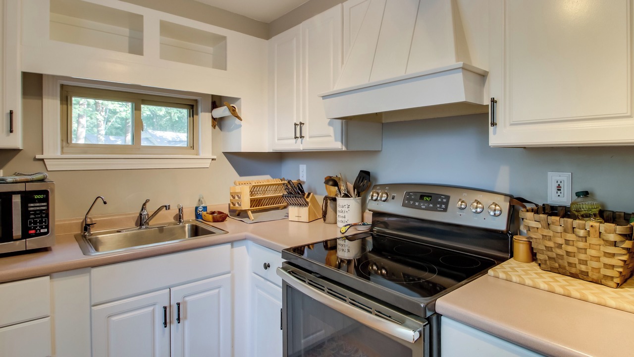 Photo of Kitchen in West Buxton