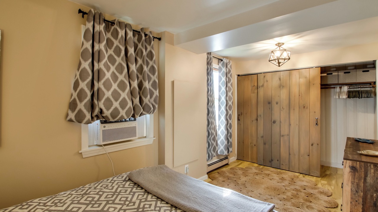 Photo of Bedroom in West Buxton