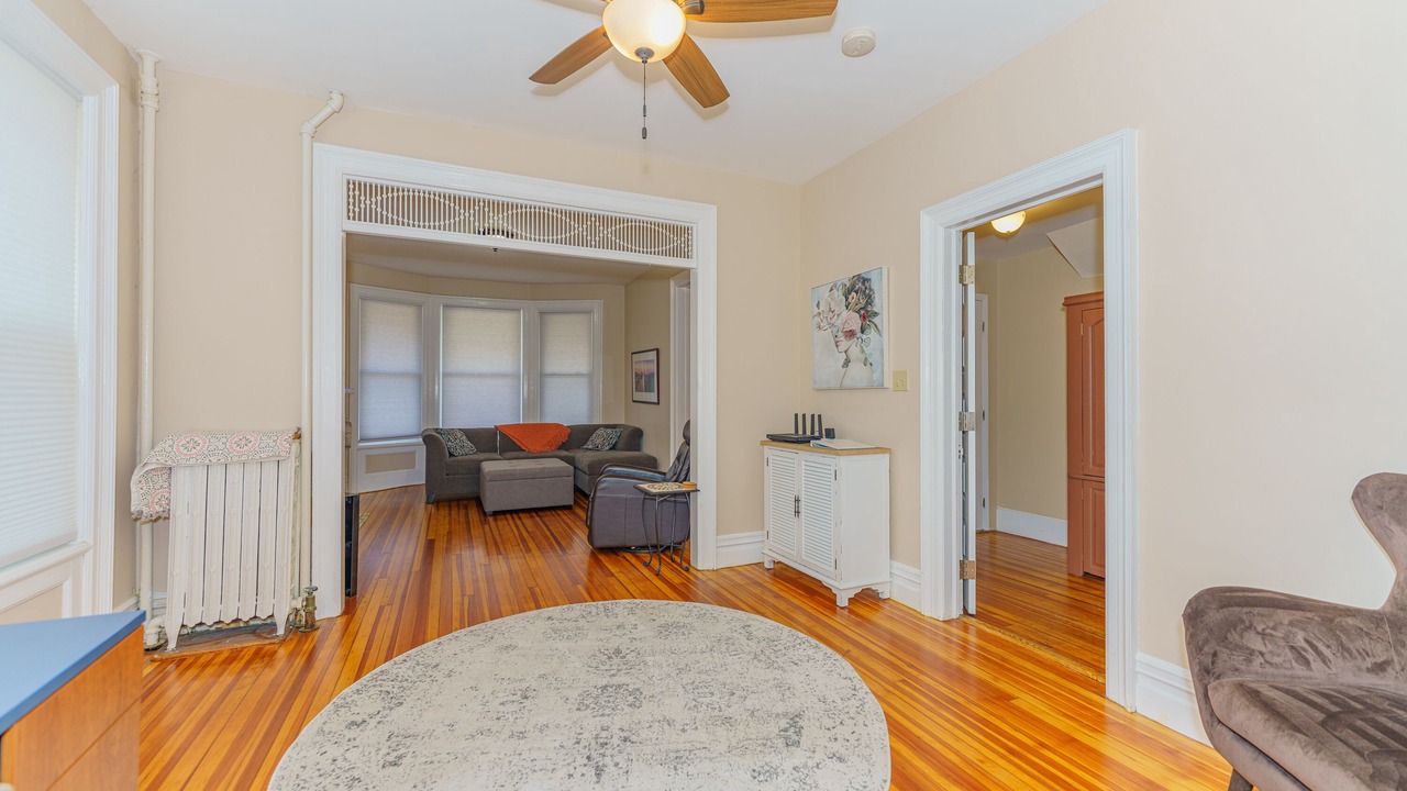 Photo of Livingroom in Albany