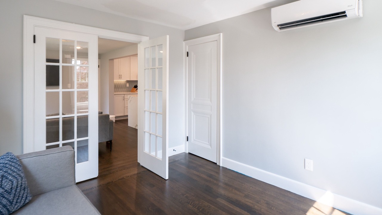 Photo of Livingroom in Fifth Ward