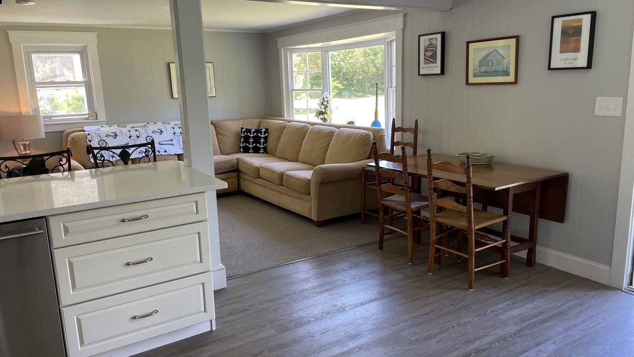 Photo of Livingroom in Marstons Mills