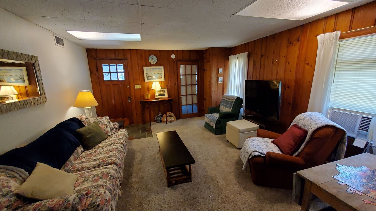 Photo of Bedroom in Niantic