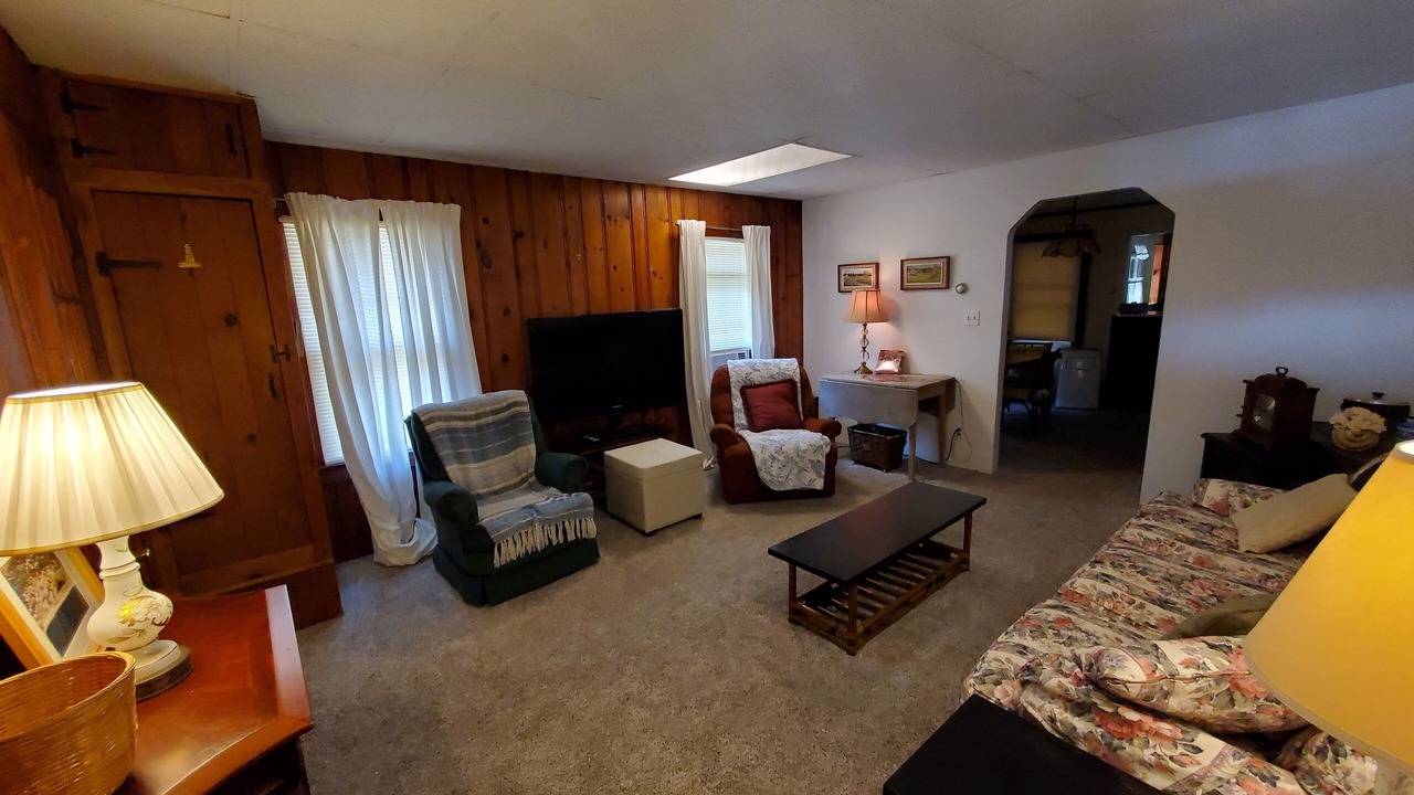 Photo of Bedroom in Niantic