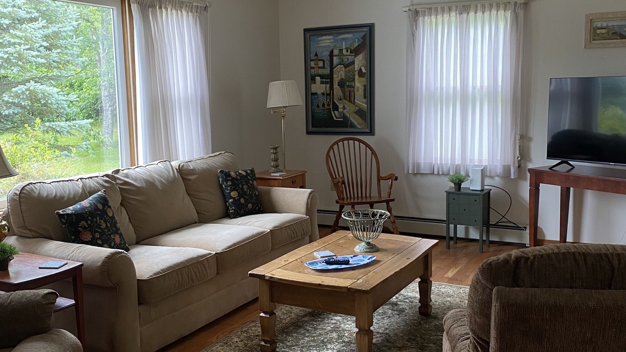 Photo of Livingroom in Westerly