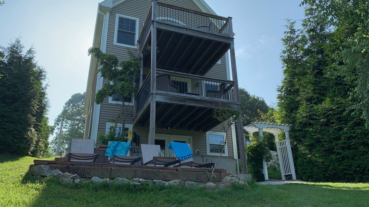 Photo of Outdoor in Niantic
