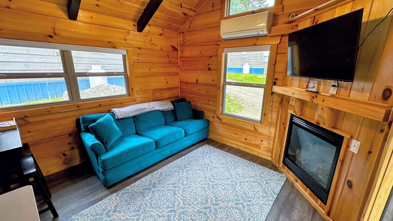 Photo of Livingroom in Twin Mountain