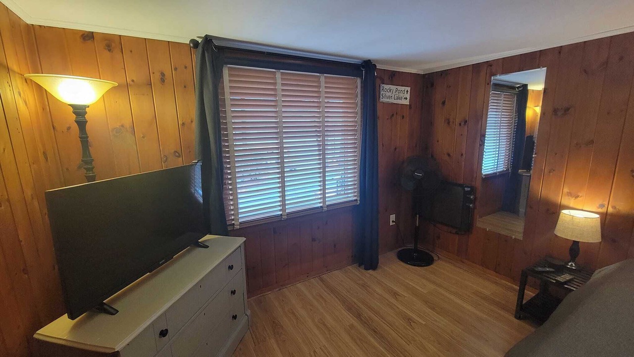 Photo of Bedroom in Hollis