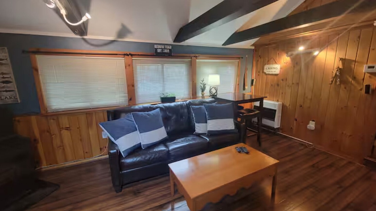 Photo of Livingroom in Hollis