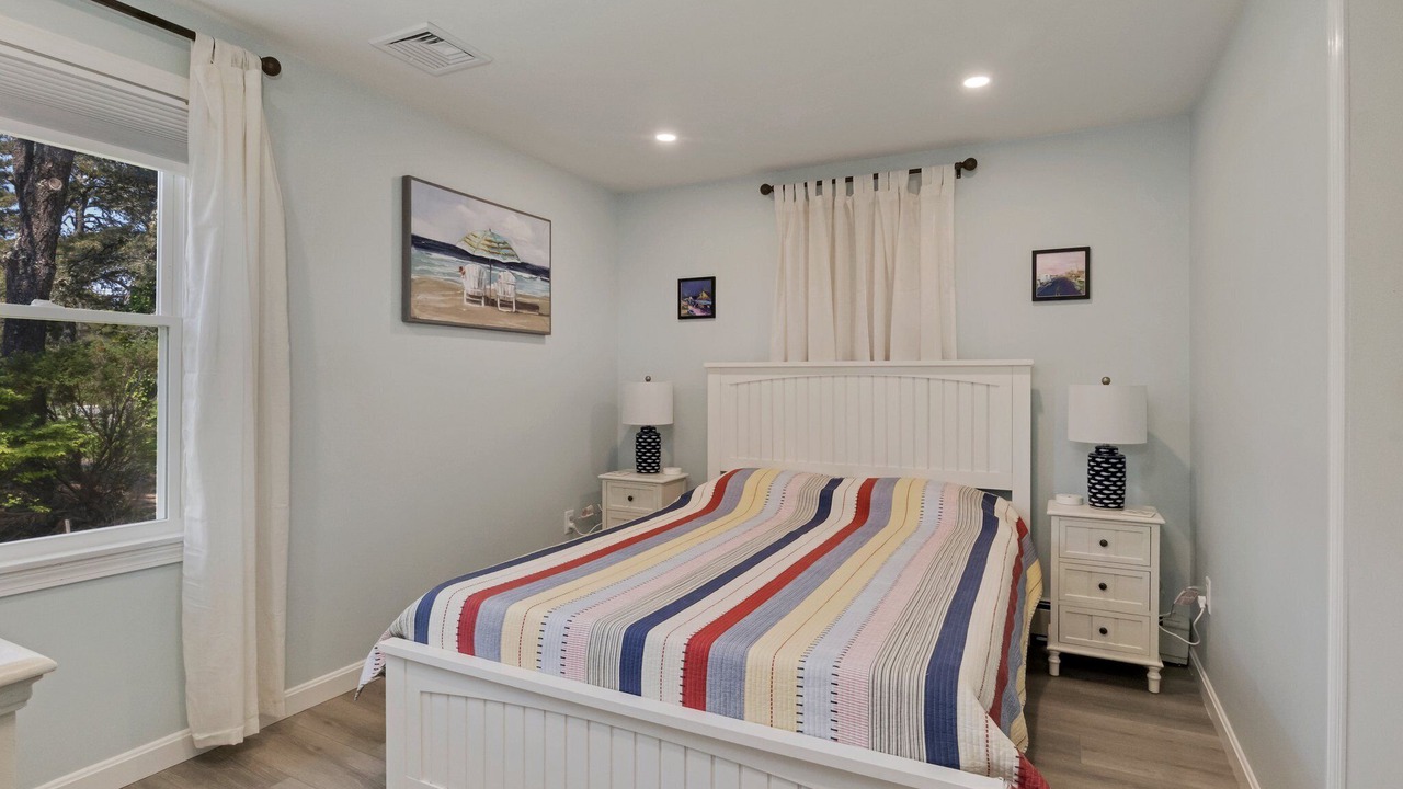 Photo of Bedroom in South Chatham