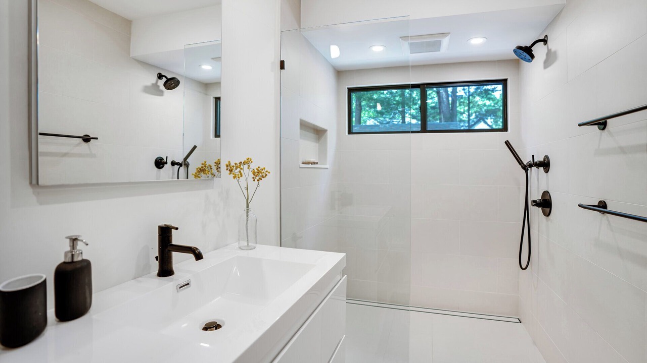 Photo of Bathroom in Springs