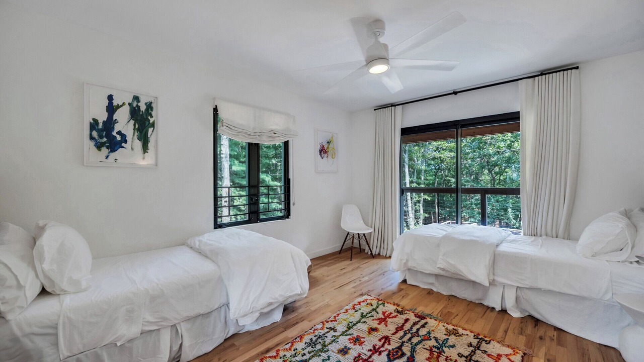 Photo of Bedroom in Springs