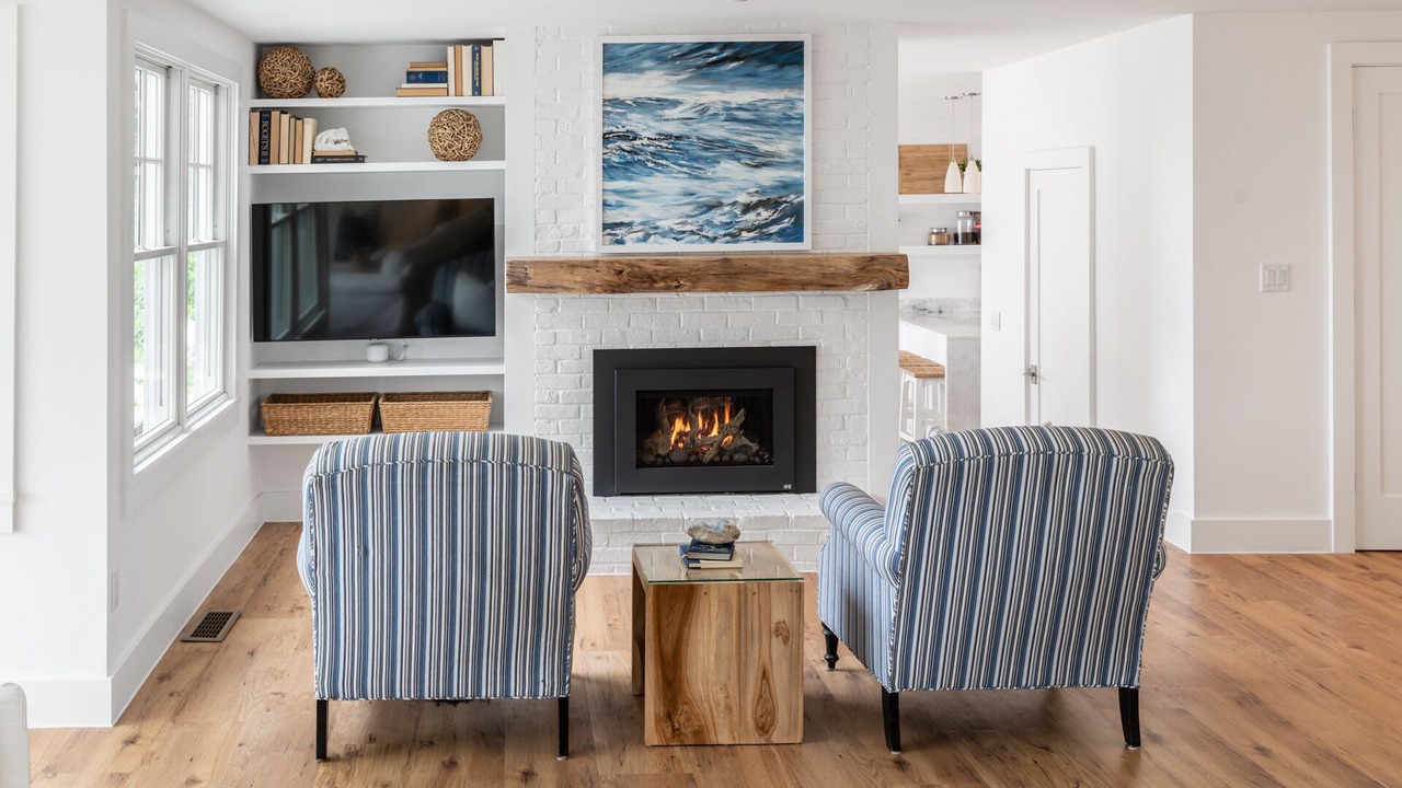 Photo of Livingroom in Brooklin
