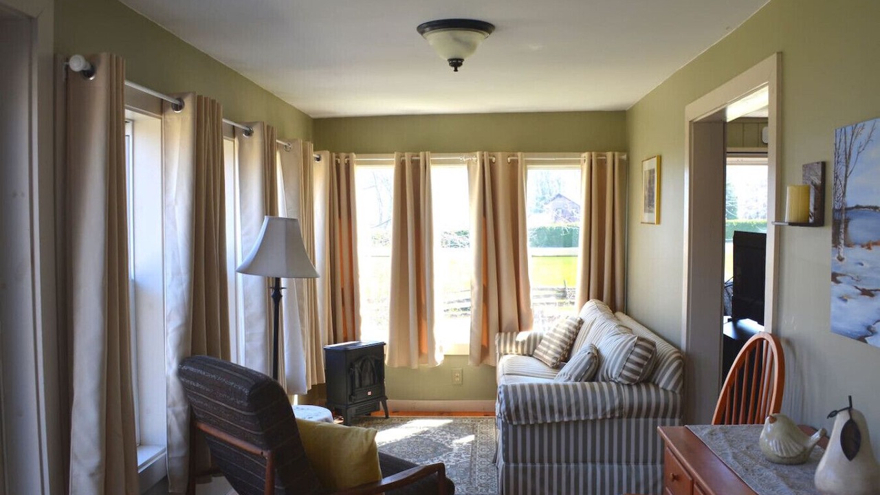 Photo of Livingroom in Chazy