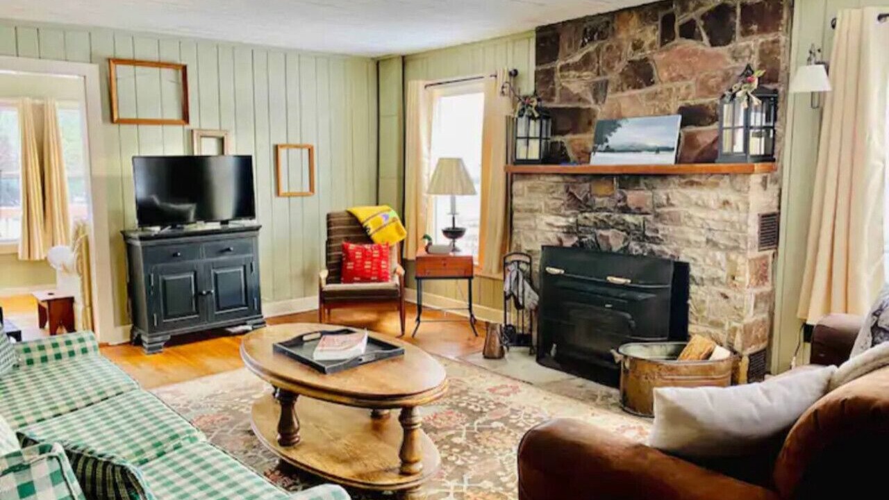 Photo of Livingroom in Chazy