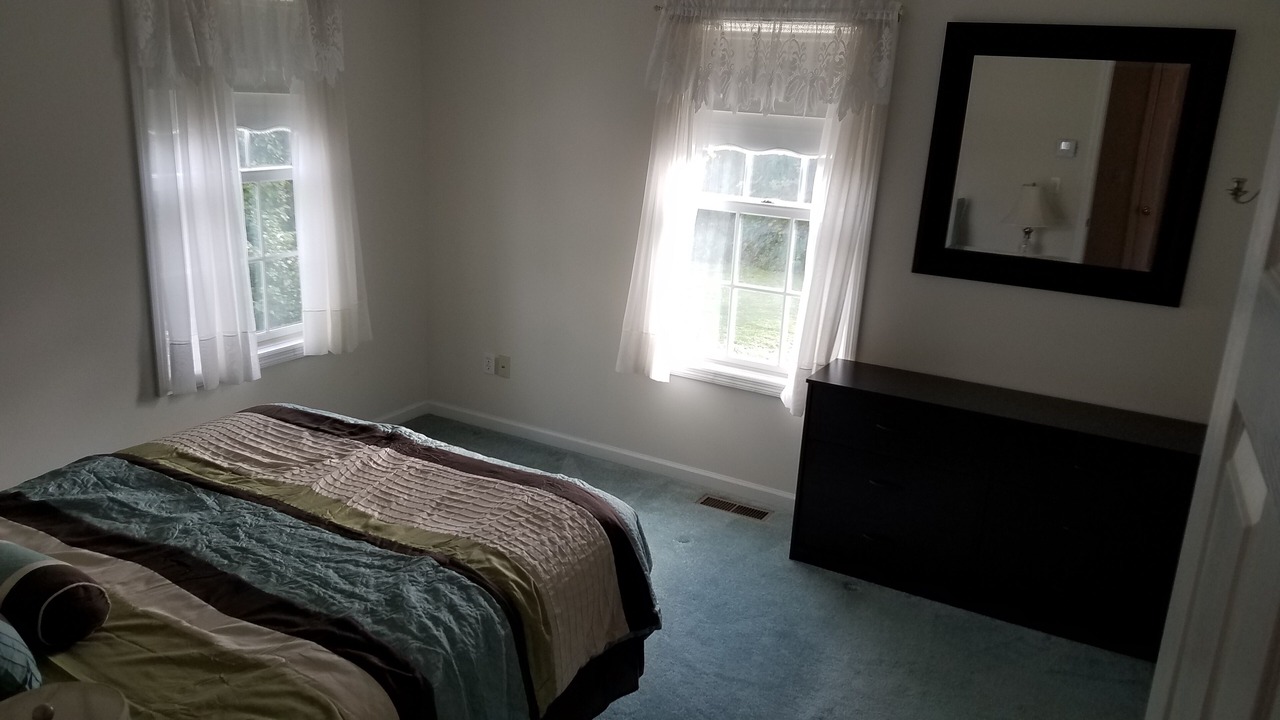 Photo of Bedroom in Goshen