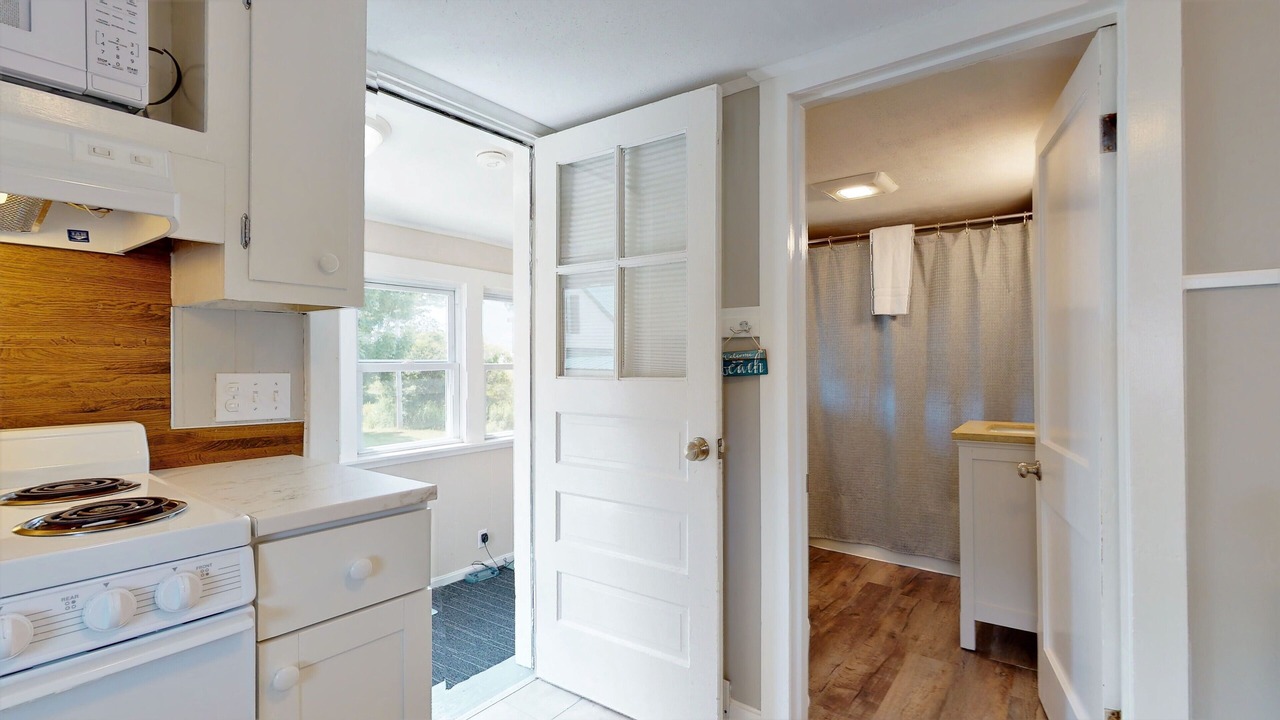 Photo of Kitchen in Pine Point