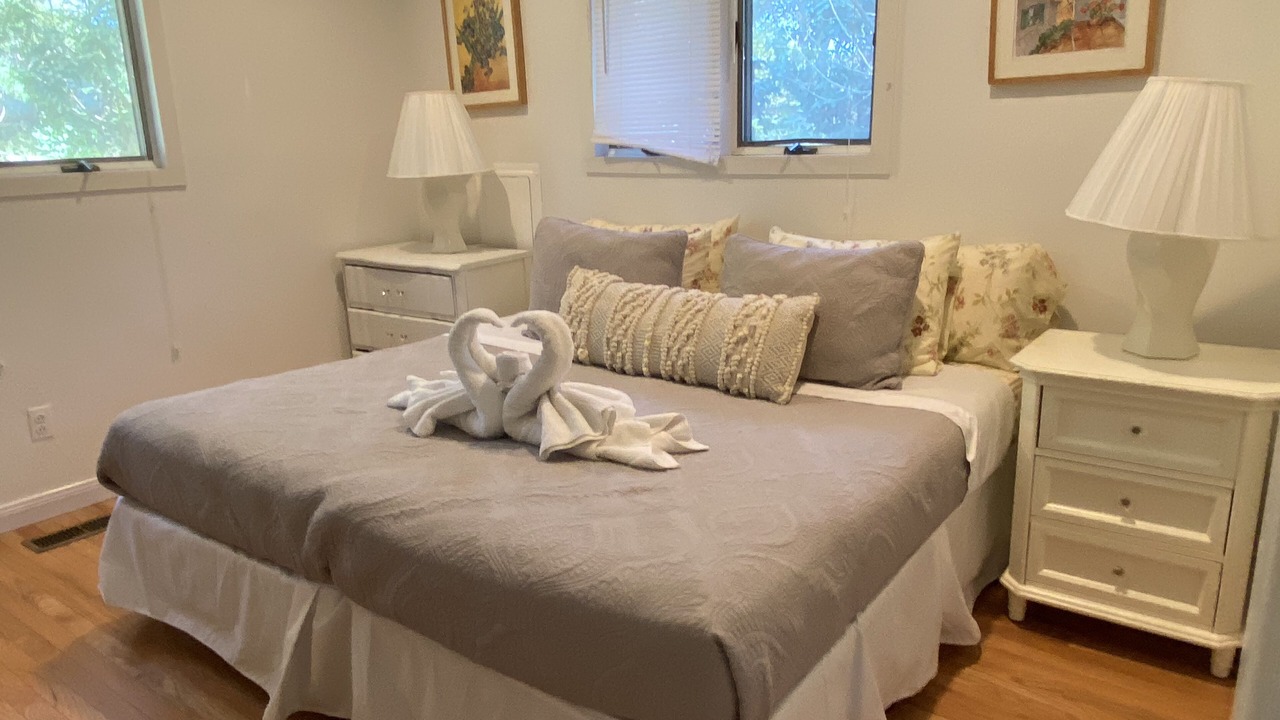 Photo of Bedroom in Shinnecock Hills