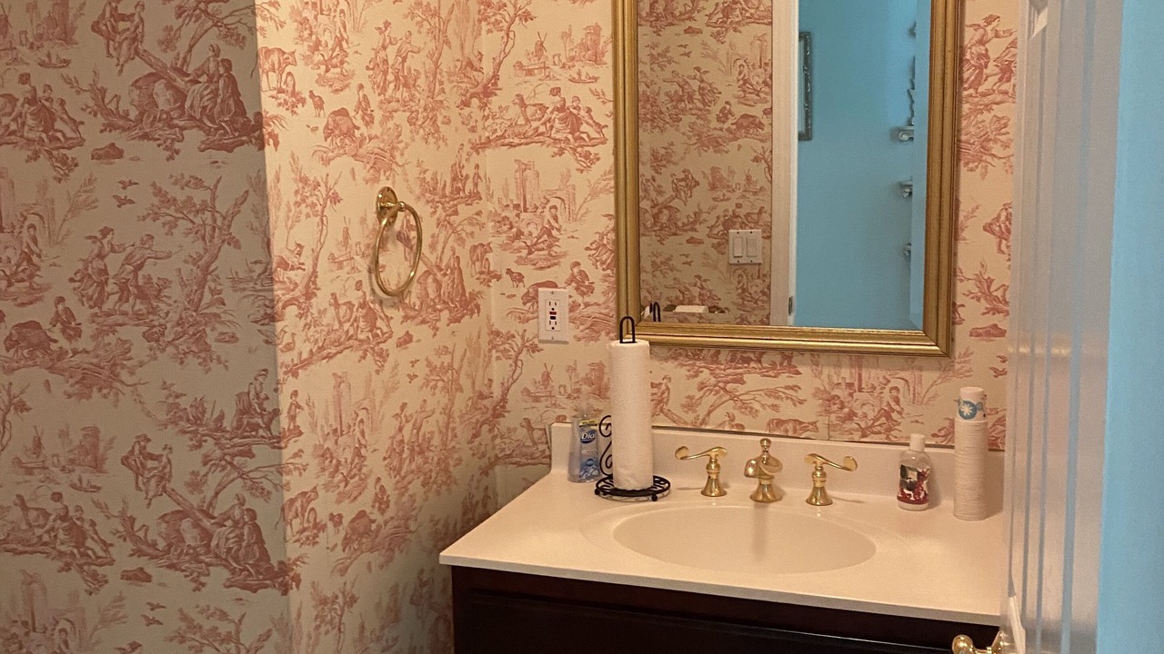 Photo of Bathroom in Middlefield