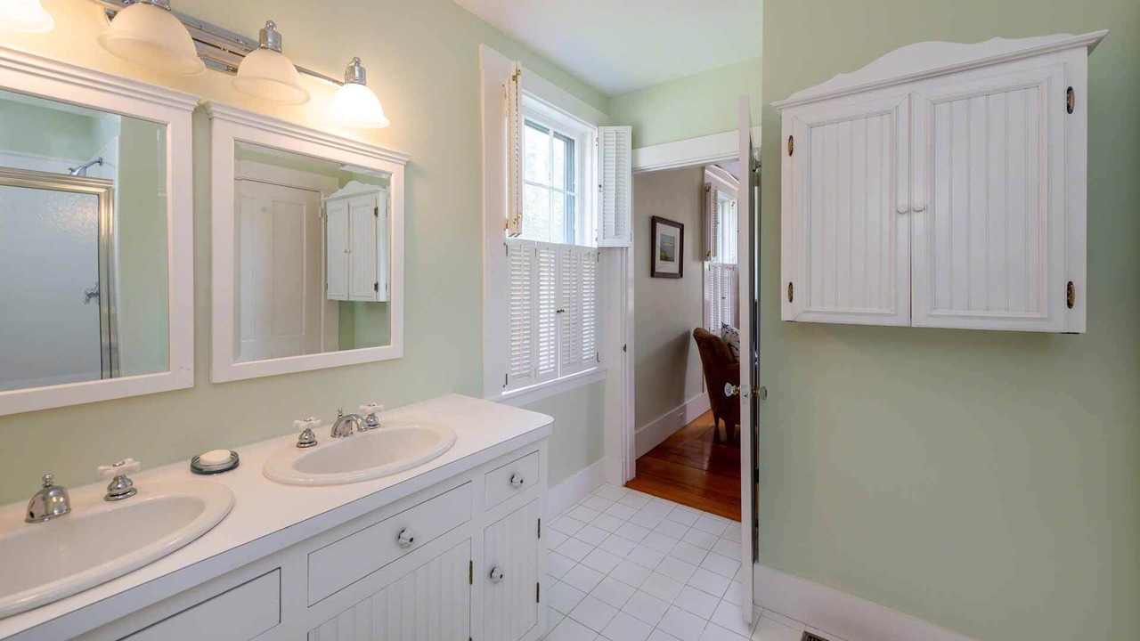Photo of Bathroom in Edgartown