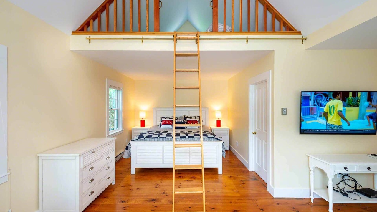 Photo of Bedroom in Edgartown