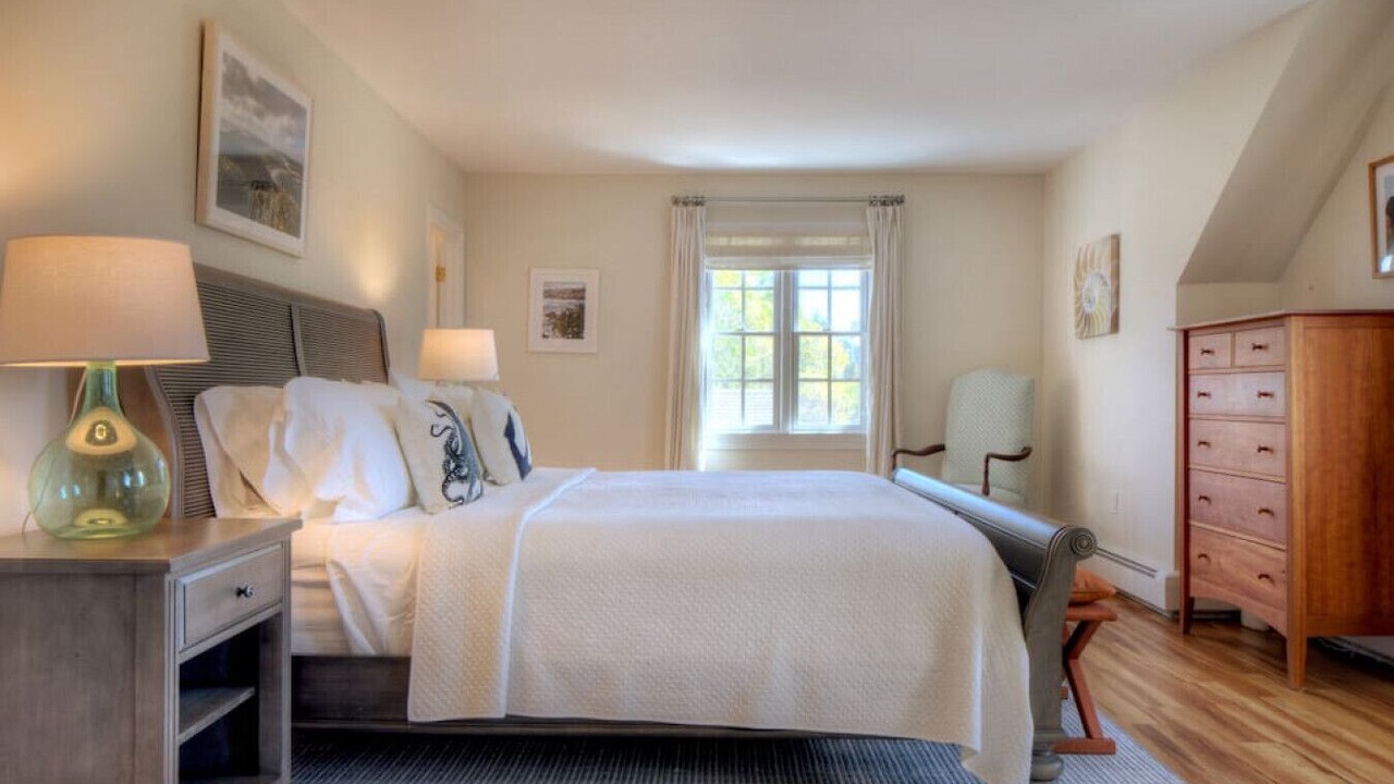 Photo of Bedroom in Newport East