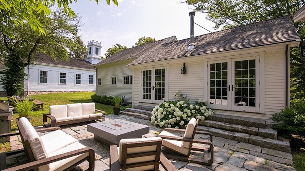 Photo of Patio Balcony in West Tisbury