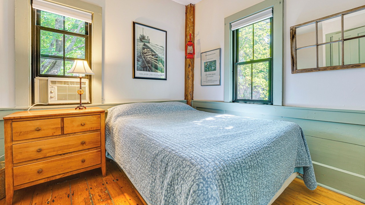 Photo of Bedroom in Boothbay Harbor