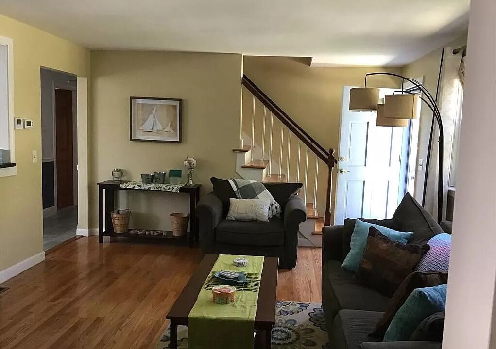 Photo of Livingroom in Fifth Ward