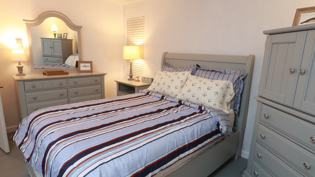 Photo of Bedroom in Brewster