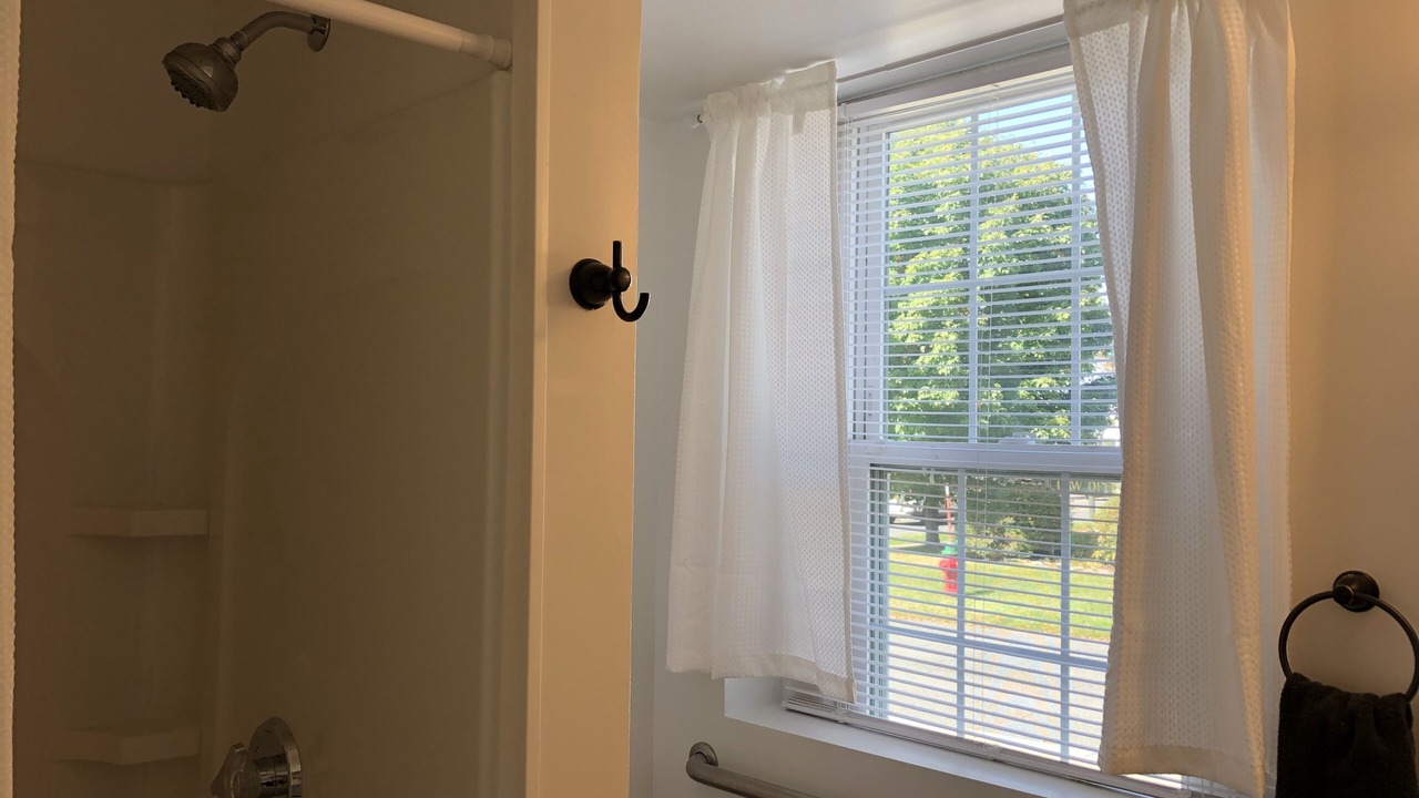 Photo of Bathroom in Lee