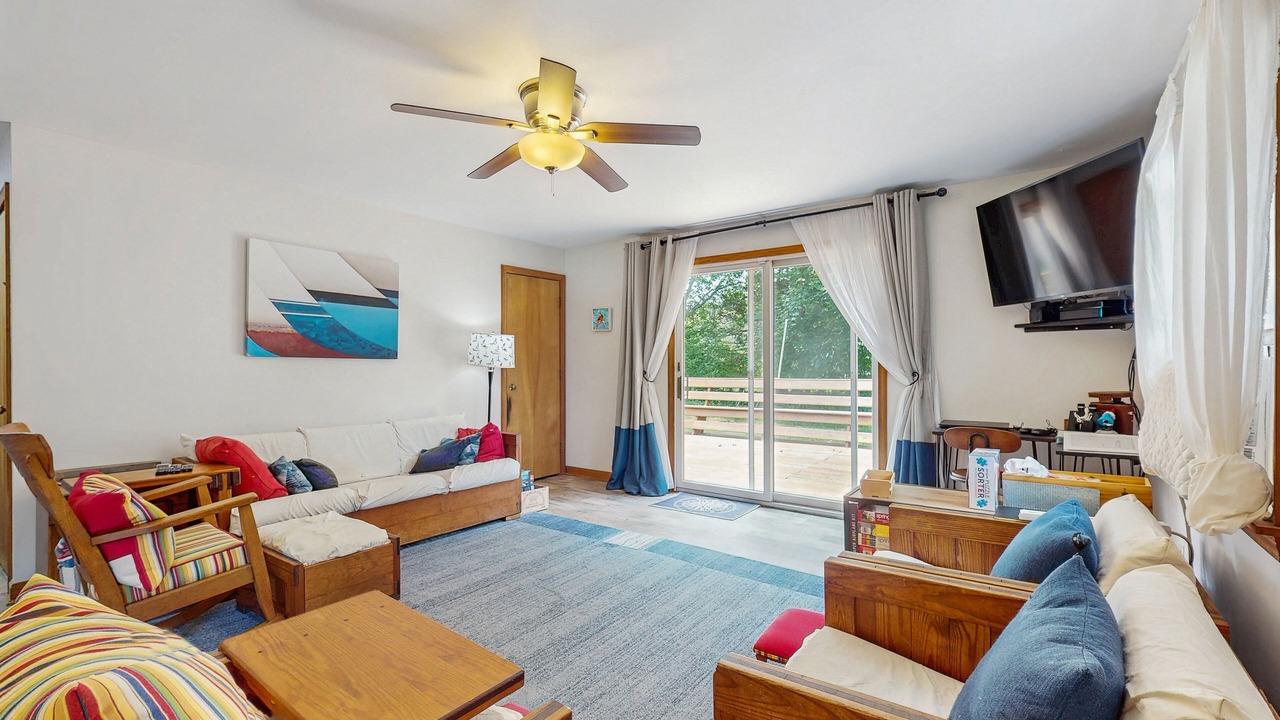 Photo of Livingroom in Edgartown