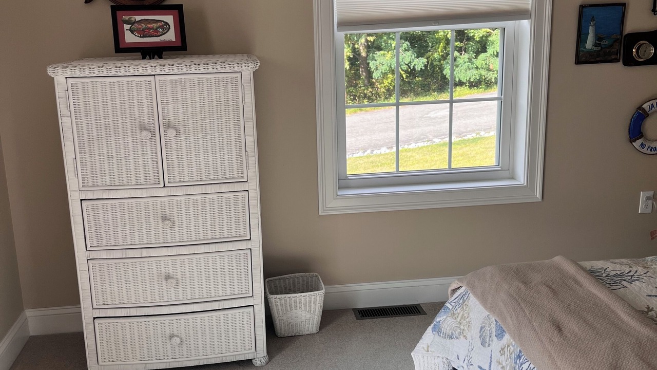 Photo of Bedroom in Moultonborough