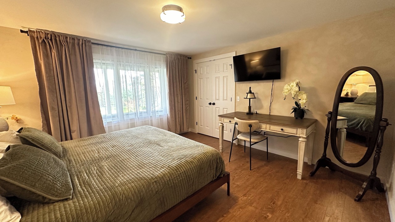Photo of Bedroom in Bar Harbor