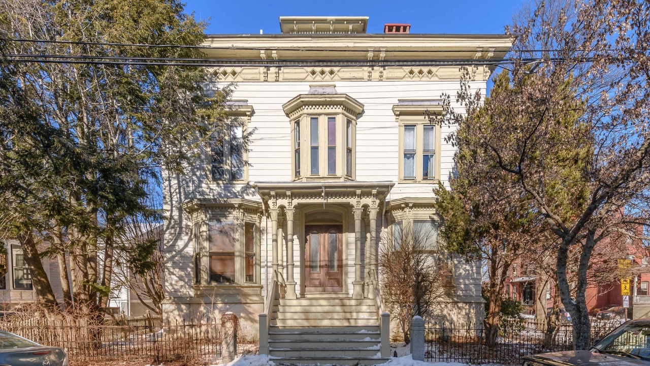 Photo of Outdoor in West End