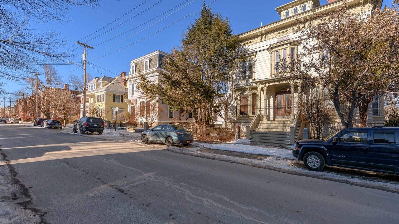Photo of Outdoor in West End