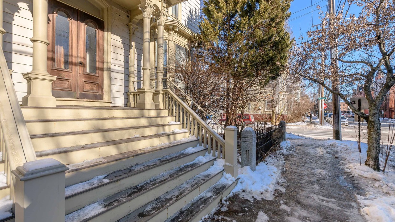 Photo of Outdoor in West End