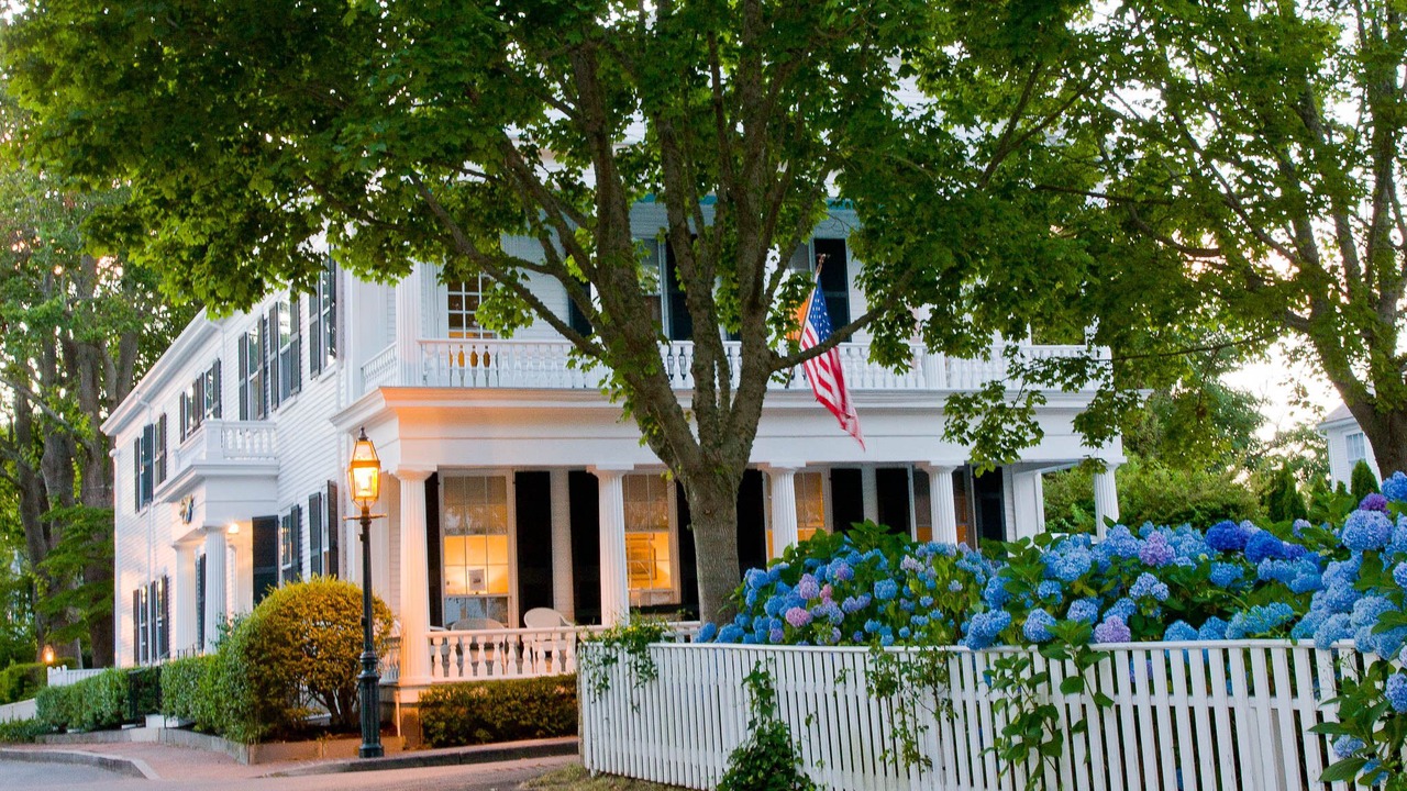 Photo of Others in Edgartown