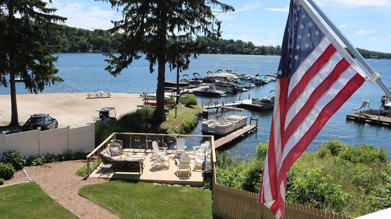 Photo of Patio Balcony in New Fairfield