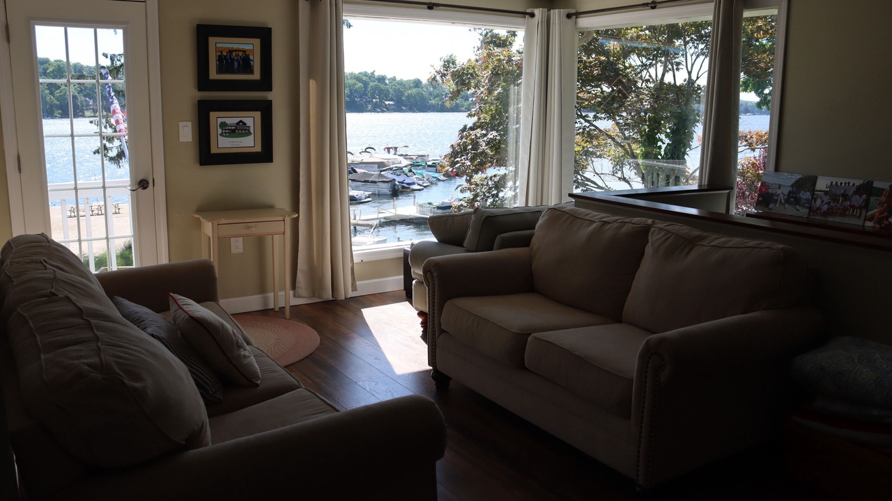 Photo of Livingroom in New Fairfield