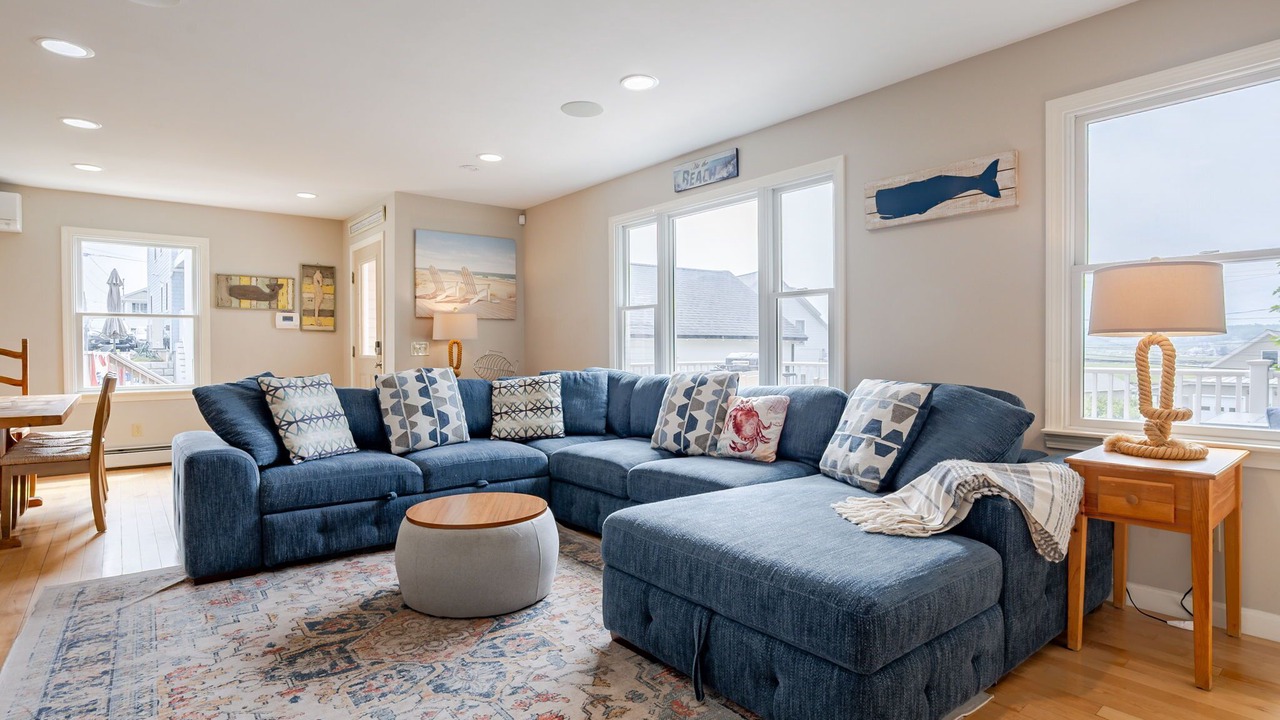 Photo of Livingroom in Wells Beach