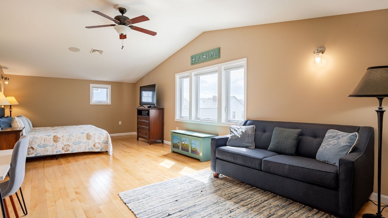 Photo of Bedroom in Wells Beach